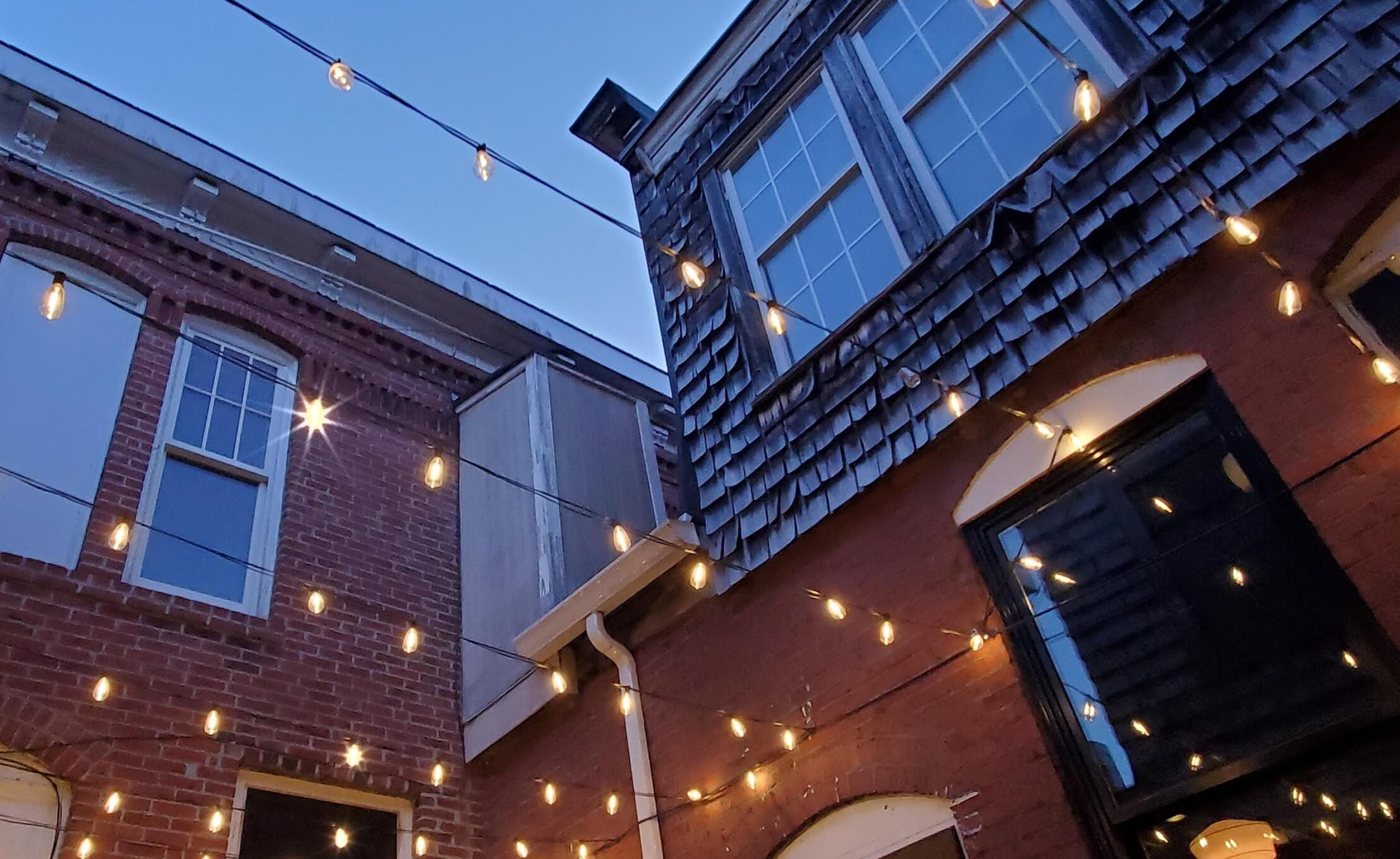 Choose Andovers Massage Cooperative Therapies in North Andover, MA for personalized therapies, including healing circles and one-on-one coaching!